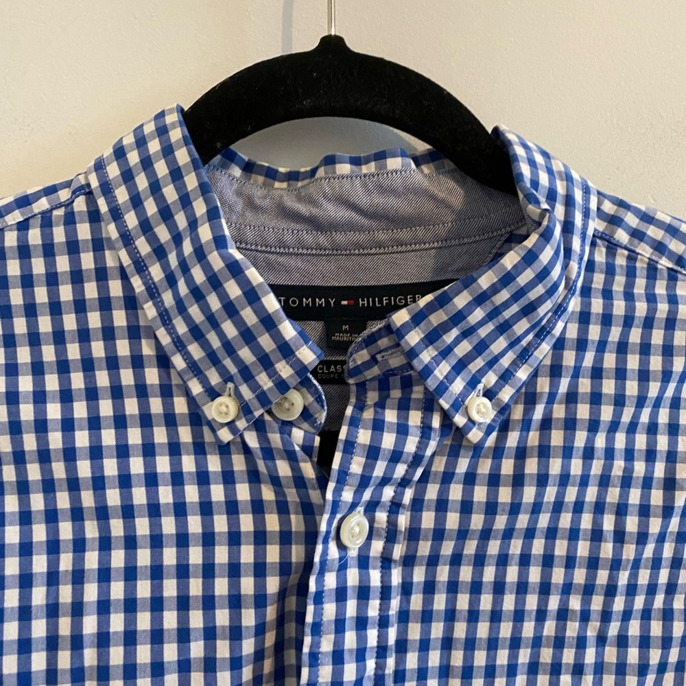 Tommy Hilfiger Blue & White Checkered Button Front Shirt Size Medium - Picture 2 of 6